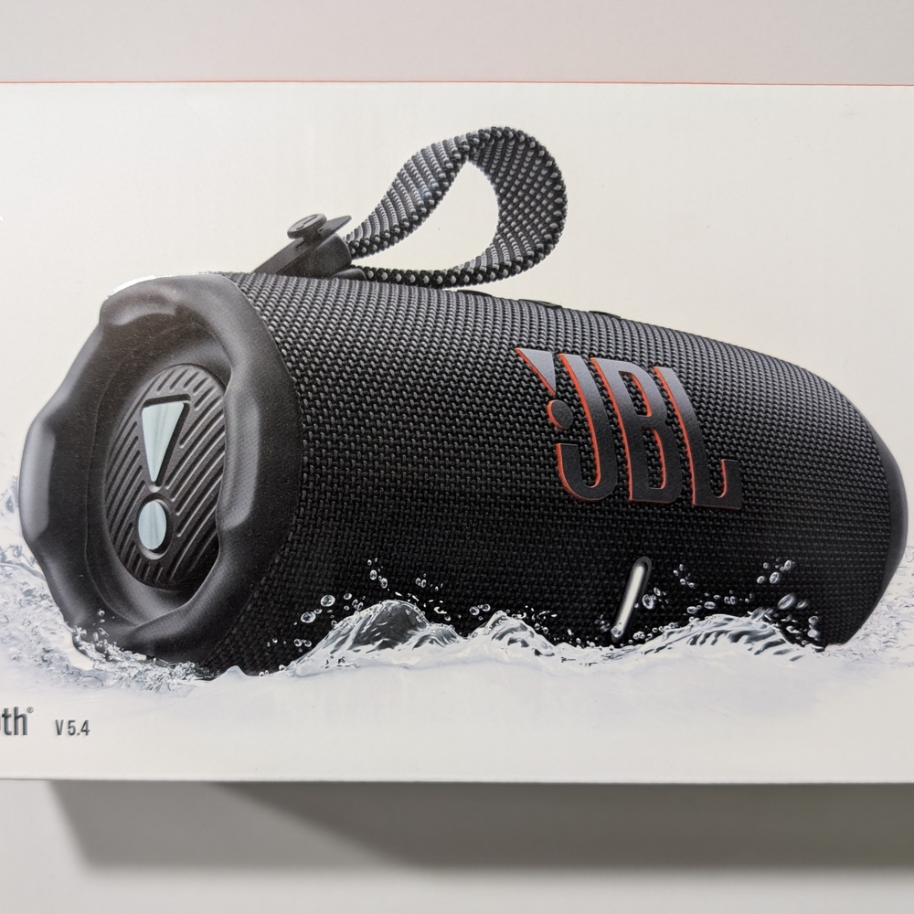 JBL Charge 6 - Portable Bluetooth Speaker